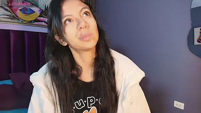 Tamaraakins online show from 10.07.25