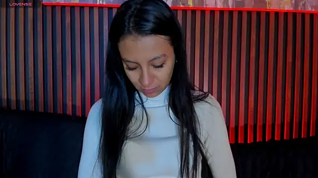 Tamaraakins online show from 11.12.25