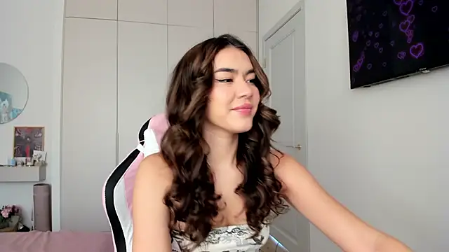 Shineel online show from 02.20.26