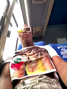 sweetsarabig22cm online show from 11.16.25