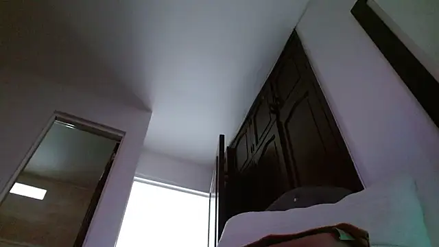 sweetsarabig22cm online show from 03.28.26