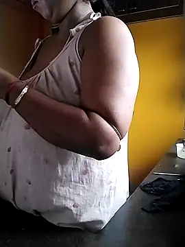 ANUBHABI online show from 02.12.25