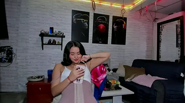 Snapshot of Kimmymadison- chatting on 12.05.24 Kimmymadison- online show from 12.05.24