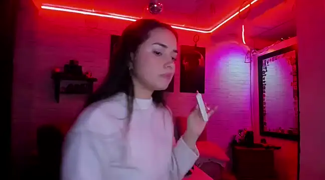 Snapshot of Kimmymadison- chatting on 02.09.25 Kimmymadison- online show from 02.09.25