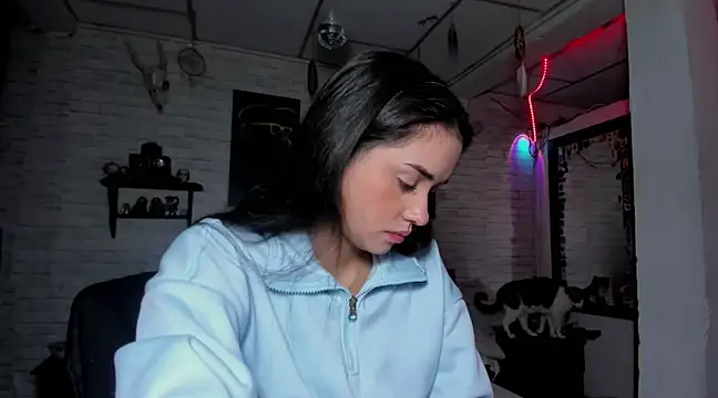 Snapshot of Kimmymadison- chatting on 02.12.25 Kimmymadison- online show from 02.12.25