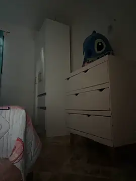 Kimmymadison- online show from 02.12.26