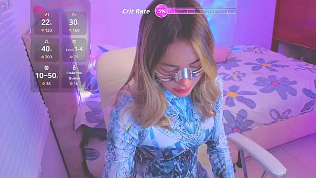 Snapshot of Nathaly-sky chatting on 10.13.25 Nathaly-sky online show from 10.13.25