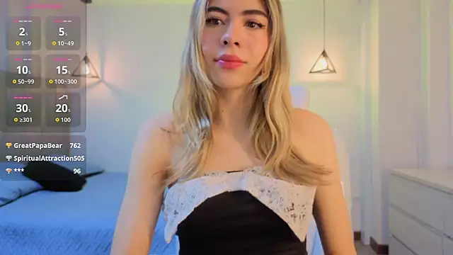 Snapshot of Nathaly-sky chatting on 06.24.26 Nathaly-sky online show from 06.24.26