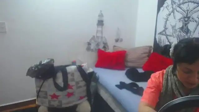 lili peach online show from 03.06.25