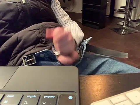 KendrickJiz online show from 04.30.26