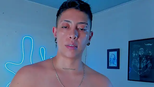 Aleja1214 online show from 10.22.25