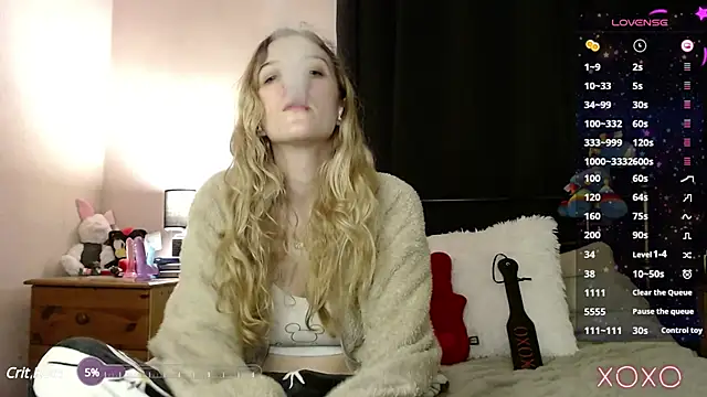 EllieeRose online show from 02.24.25