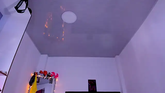 kerlysmith 24 online show from 01.10.25