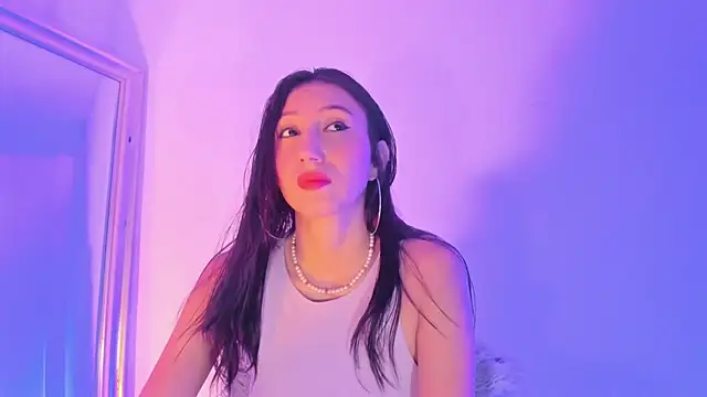 Snapshot of LyaEvanss chatting on 10.16.25 LyaEvanss online show from 10.16.25