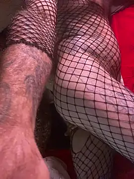 Snapshot of WilldoPita chatting on 02.26.25 WilldoPita online show from 02.26.25