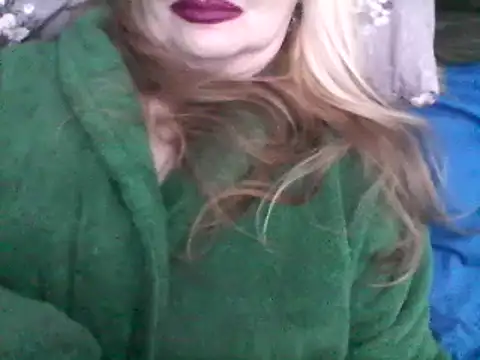 CarlyTreat online show from 02.23.25