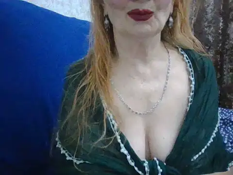 CarlyTreat online show from 09.19.25