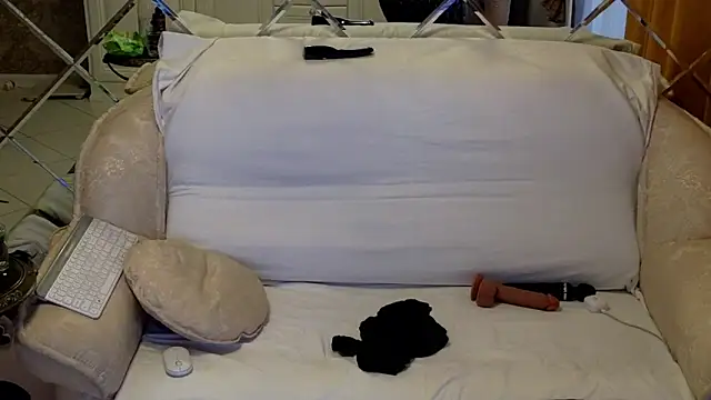 BEST-1 online show from 10.17.25