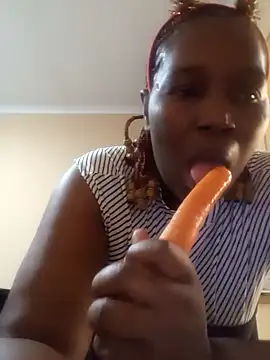 Snapshot of stripqueenx2 chatting on 12.26.24 stripqueenx2 online show from 12.26.24