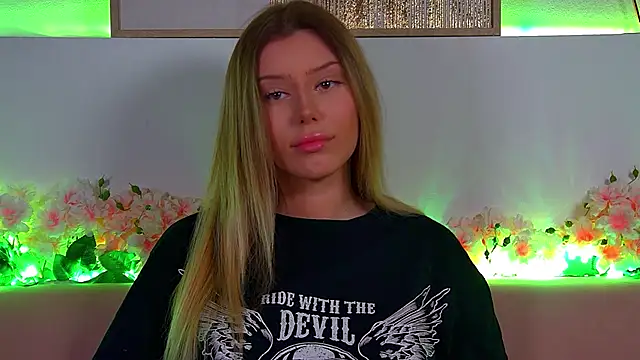 LiliaBianka online show from 02.18.25