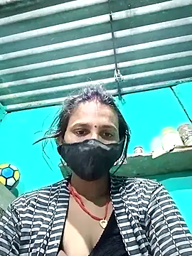 Snapshot of Baby__Shreya chatting on 02.04.25 Baby  Shreya online show from 02.04.25