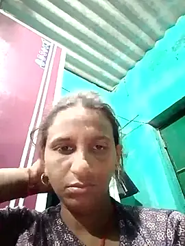 Snapshot of Baby__Shreya chatting on 10.12.25 Baby  Shreya online show from 10.12.25