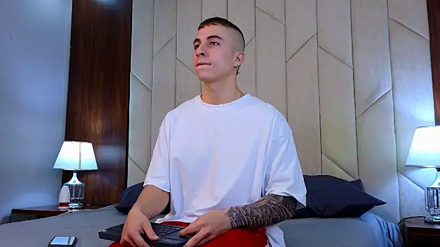 AsmodeoCox online show from 01.13.25