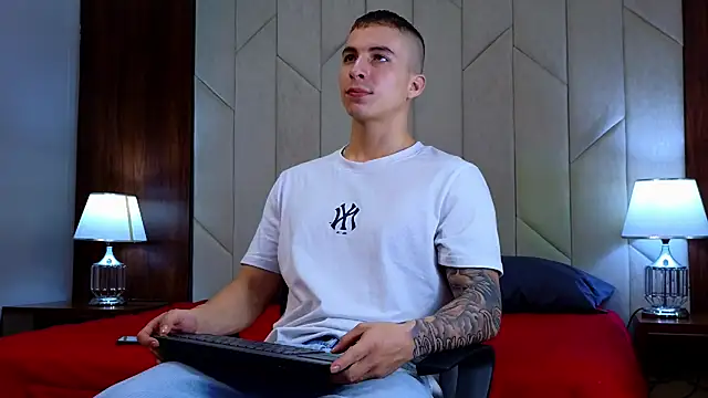 AsmodeoCox online show from 01.15.25