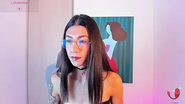 sofiaa grey  online show from 02.02.26