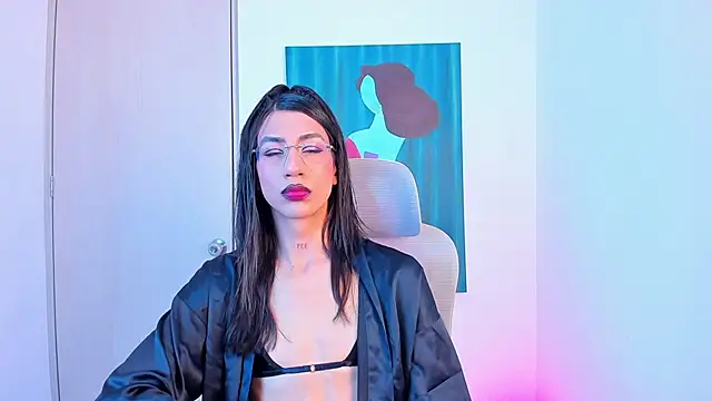 sofiaa grey  online show from 04.18.26