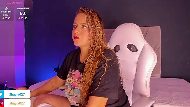 Snapshot of Shayla27 chatting on 02.11.26 Shayla27 online show from 02.11.26