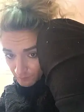 kylierae3133 online show from 11.25.25