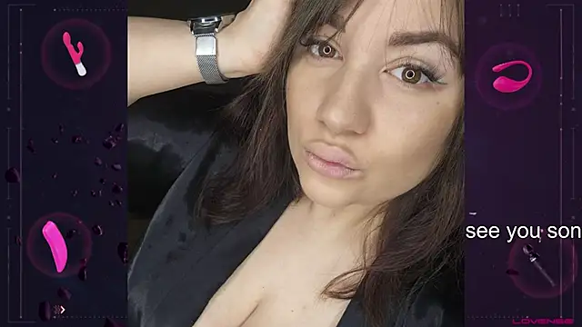 Snapshot of Tracy_Sergio209 chatting on 12.18.24 Tracy Sergio209 online show from 12.18.24