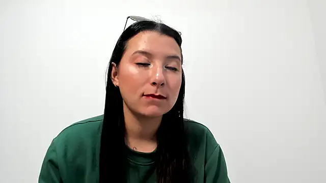 cami-01 online show from 10.26.25