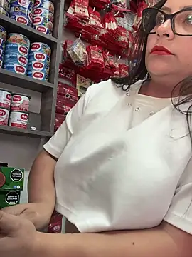 Snapshot of Sol_biglips chatting on 01.21.25 Sol biglips online show from 01.21.25