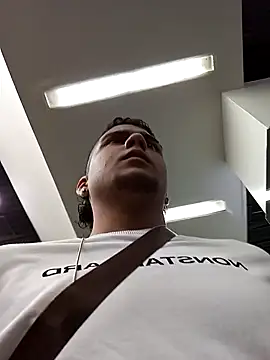 Nathan mason  online show from 02.11.25