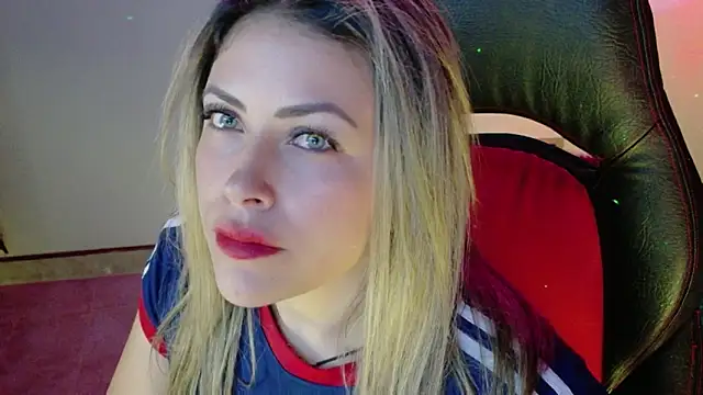 Natalia Montoya online show from 11.07.25