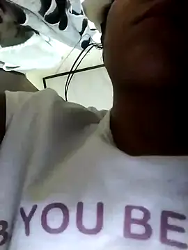 Snapshot of Valeer_abby chatting on 01.01.25 Valeer abby online show from 01.01.25