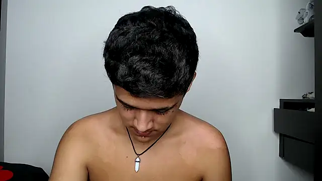 kaiine190 online show from 04.18.26