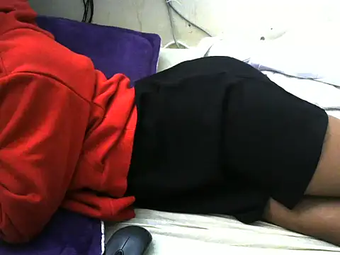 Ma-yolo001 online show from 11.28.25