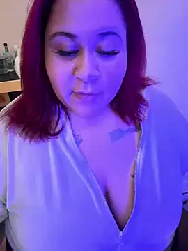 Snapshot of Juicyjordie chatting on 01.20.25 Juicyjordie online show from 01.20.25