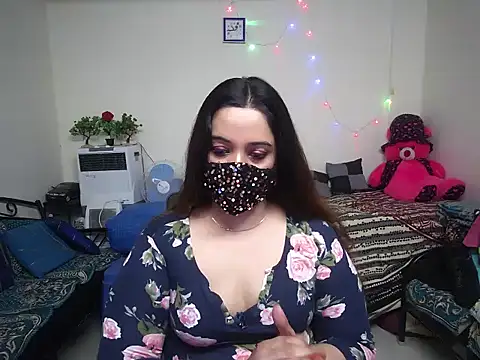 Arushisingh8888 online show from 02.23.25