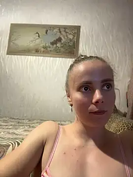 Snapshot of AlisaKissss chatting on 06.25.26 AlisaKissss online show from 06.25.26