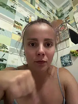 Snapshot of AlisaKissss chatting on 07.22.26 AlisaKissss online show from 07.22.26