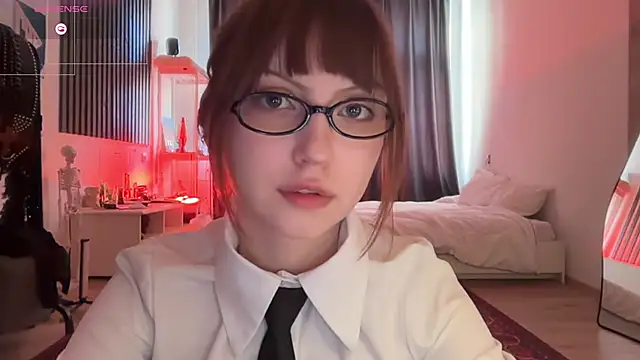 Snapshot of electric_babe chatting on 05.08.26 electric babe online show from 05.08.26
