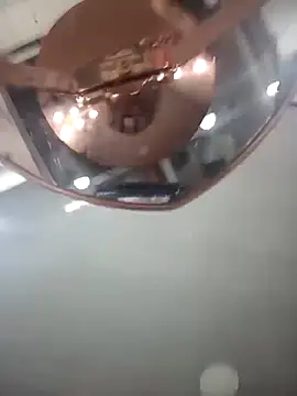 Snapshot of _elektrah chatting on 09.11.25  elektrah online show from 09.11.25