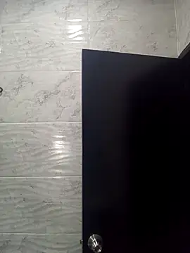 Snapshot of _elektrah chatting on 09.15.25  elektrah online show from 09.15.25