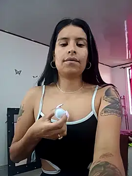 Snapshot of _elektrah chatting on 09.21.25  elektrah online show from 09.21.25