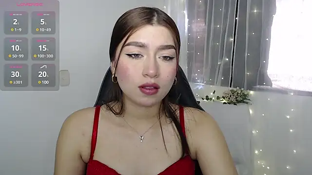 mily thomson b  online show from 01.04.25