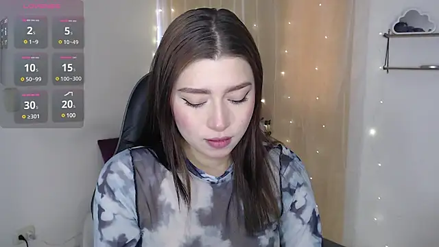 mily thomson b  online show from 02.12.25